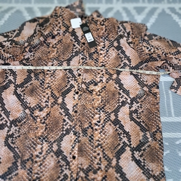 Fashion Nova Sariyah Snakeskin Shirt - Picture 10 of 12
